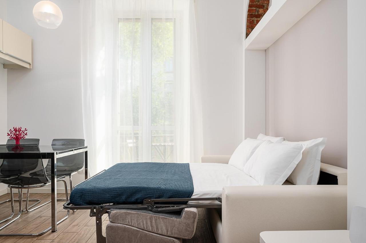Italianway - Monte Nero 73 * Milano